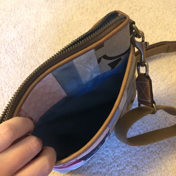 Multicolored Crossbody Coach Bag - Picture 4 of 4